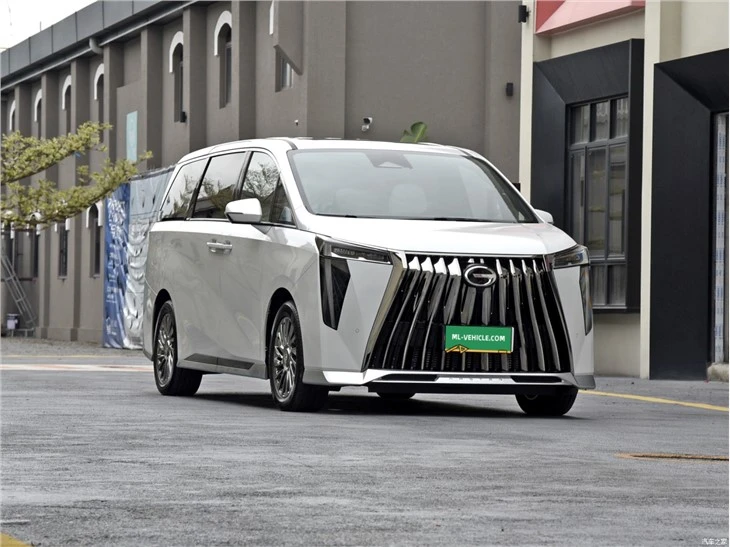 2023 New GAC Trumpchi M8 MPV PHEV