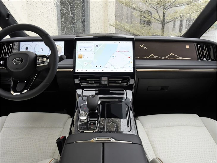 2023 New GAC Trumpchi M8 MPV PHEV