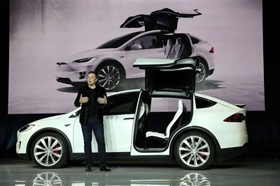 Tesla reagerer offisielt på vaktmodus