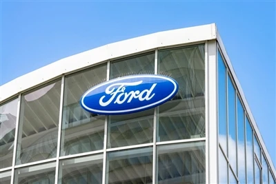 US National Highway Traffic Safety Administration (NHTSA) undersøker Fords ti...