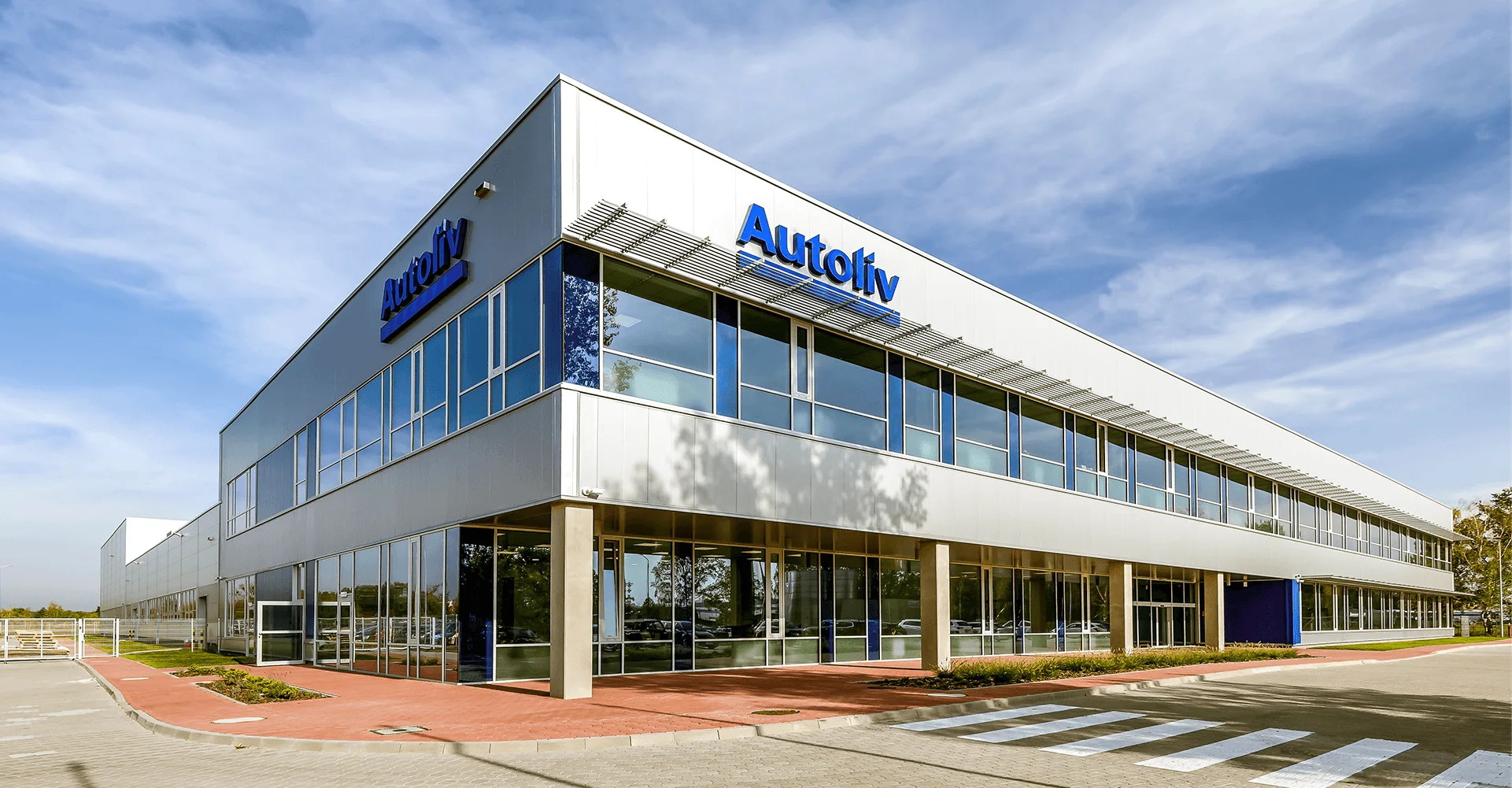 Autoliv skal si opp 320 ansatte i Frankrike