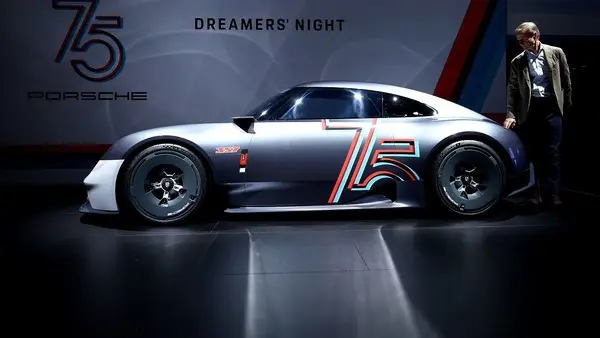 Porsche Kina bytter lederskap: Kan det nye lederen lede laget ut av myra?